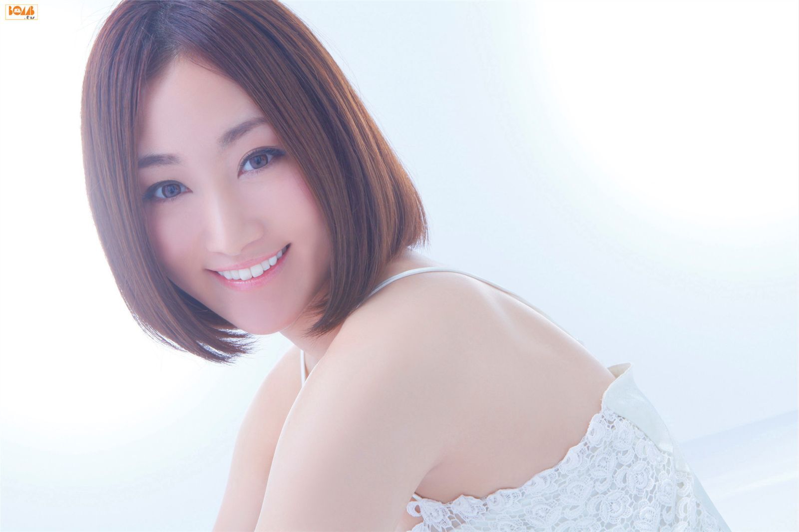 吉永美香 Yoshinaga-Mika [BOMB.TV] 20120101 美女图片